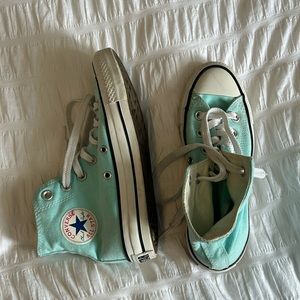Women’s converse